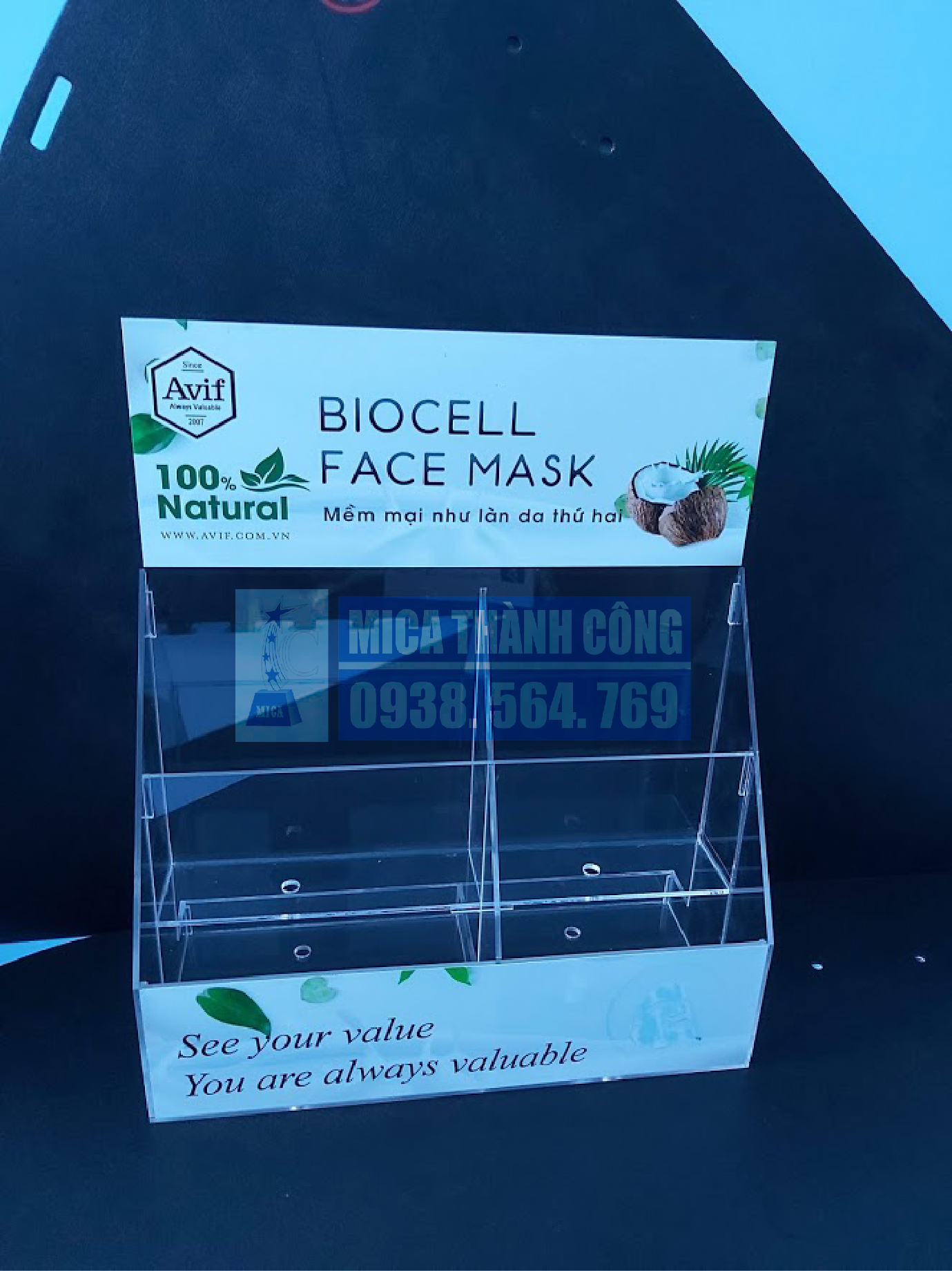 Kệ mica trưng bày dược phẩm