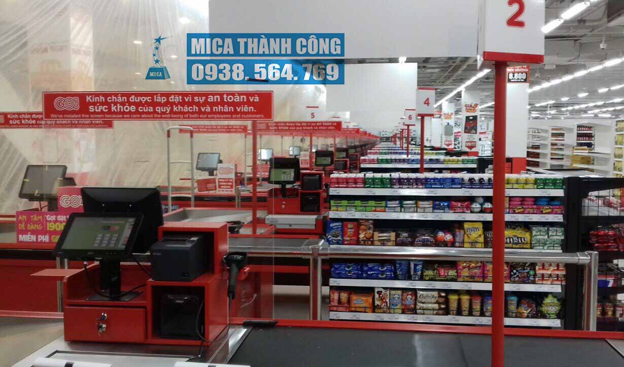 Tấm chắn mica chống giọt bắn