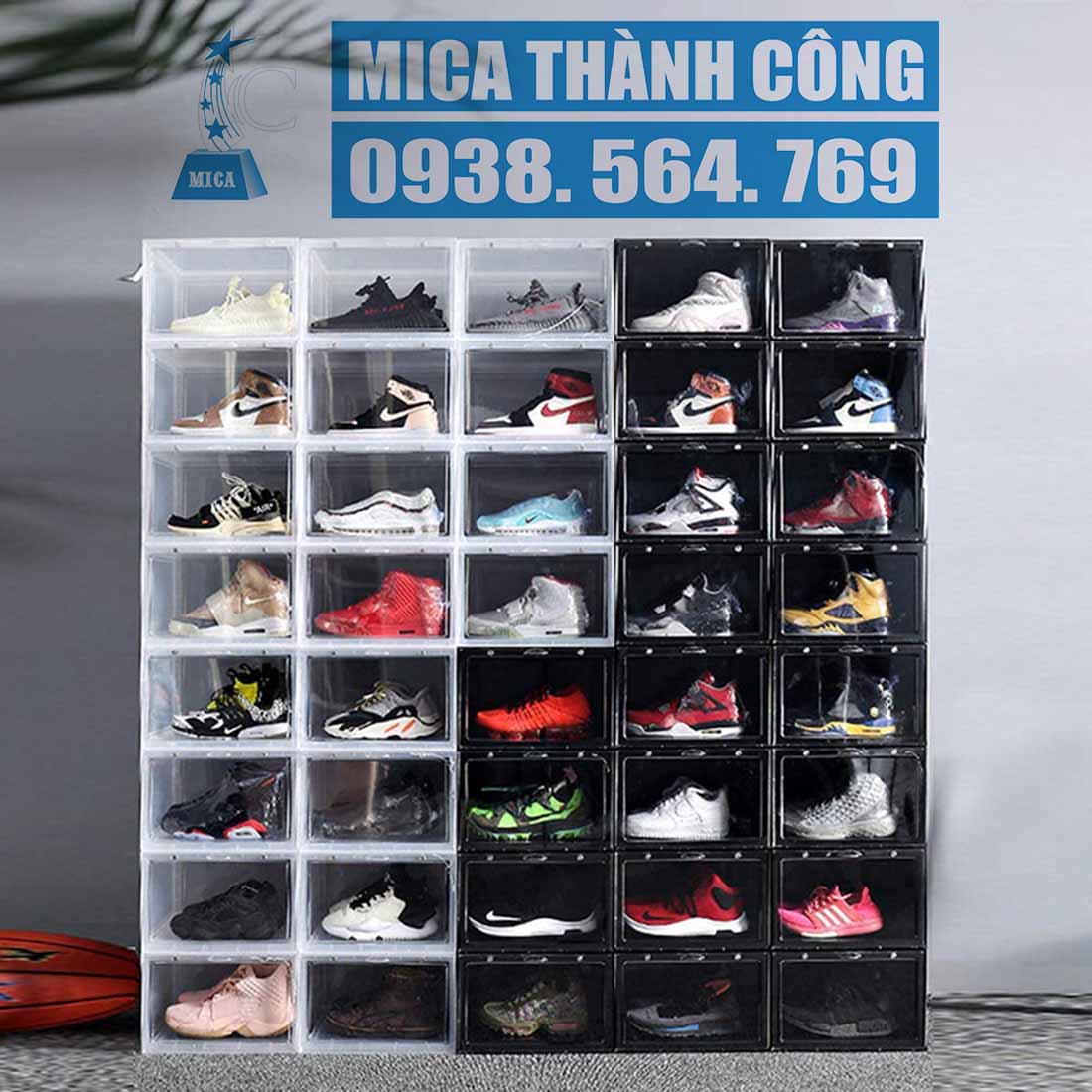 kệ mica trưng bày giày dép