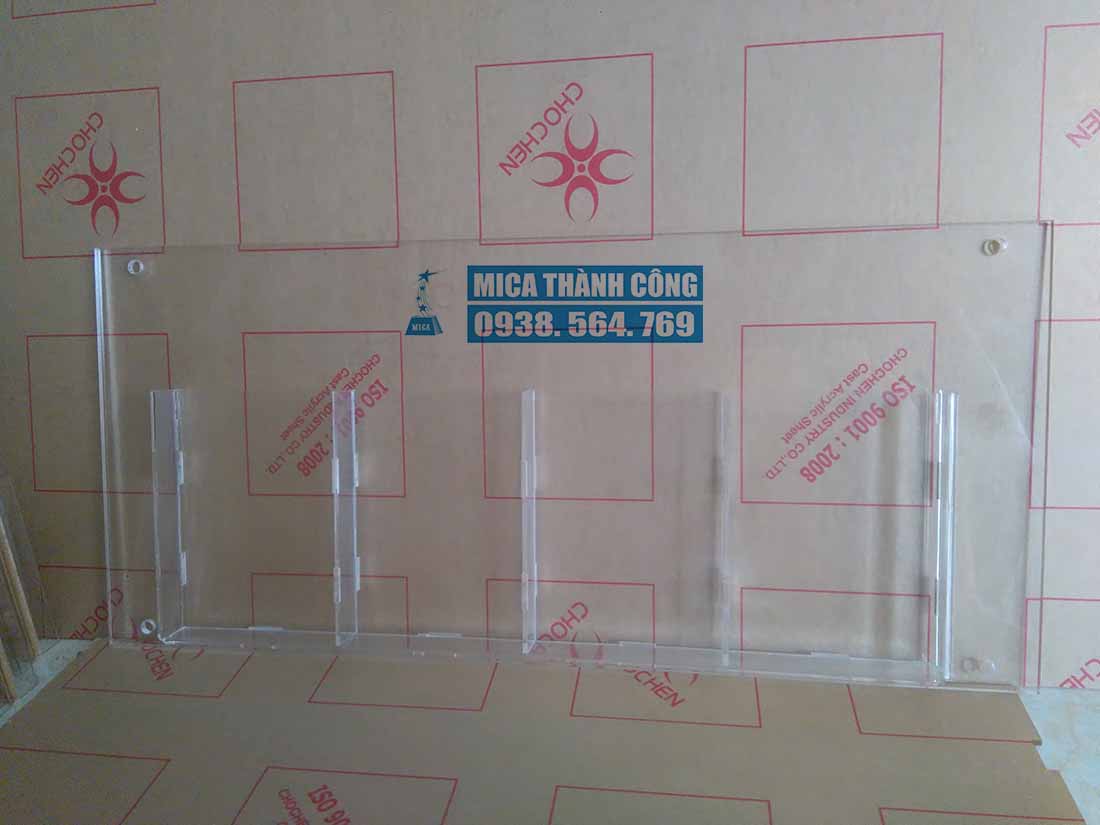 Bảng menu mica treo tường