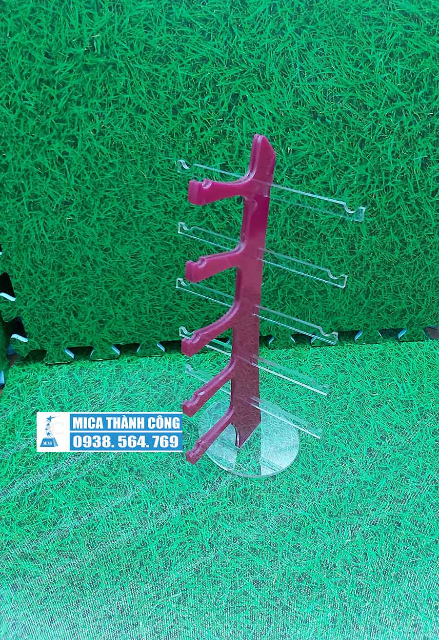 kệ mica trưng bày mắt kính