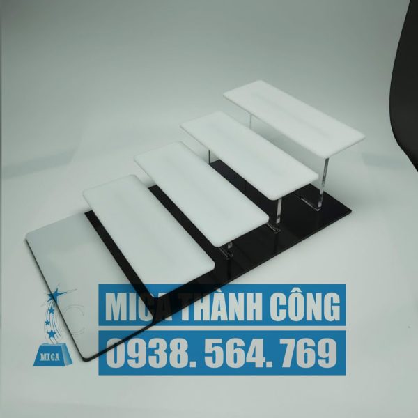 Kệ mica trưng bày mắt kính nhiều tầng