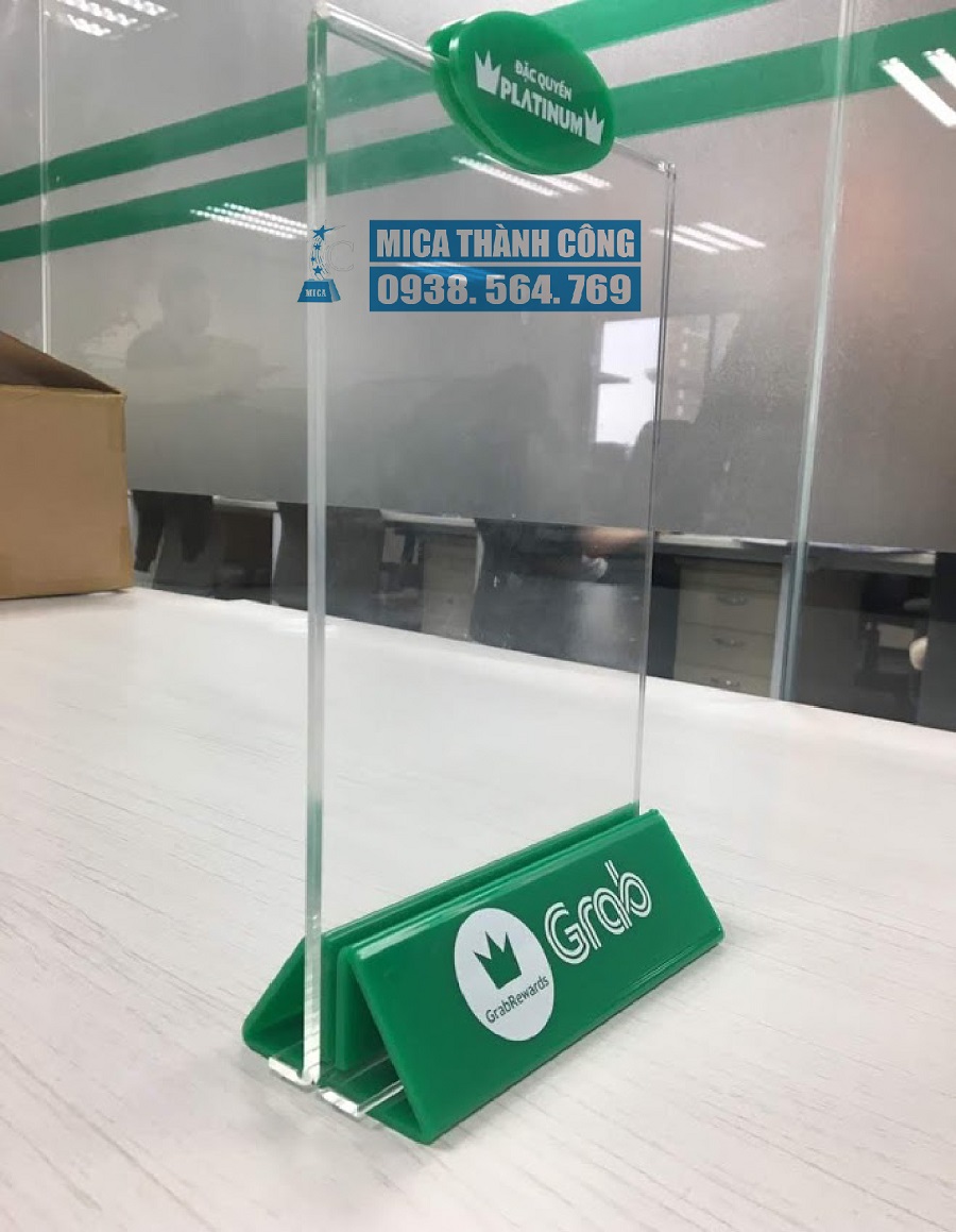 Menu mica đế tam giác trượt