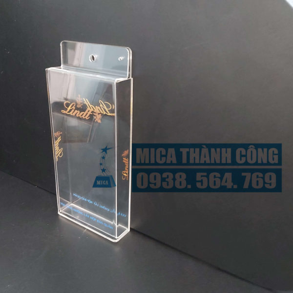 Hộp mica treo tường