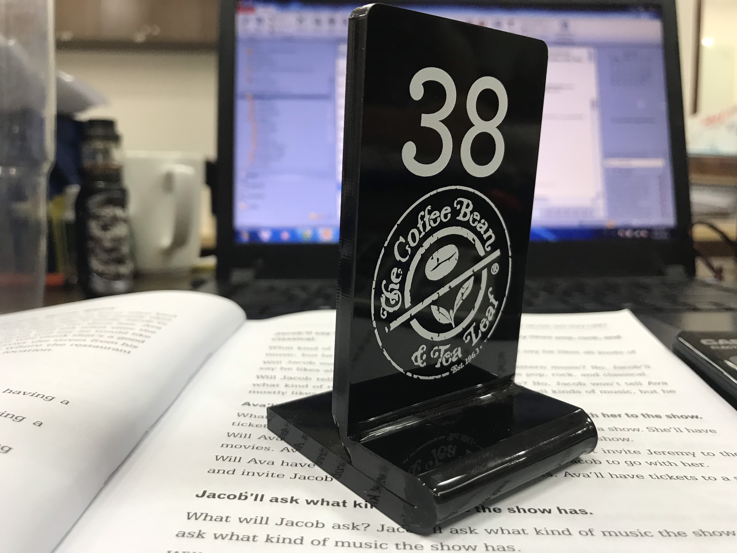Bảng mica số bàn quán cafe - Ảnh 2