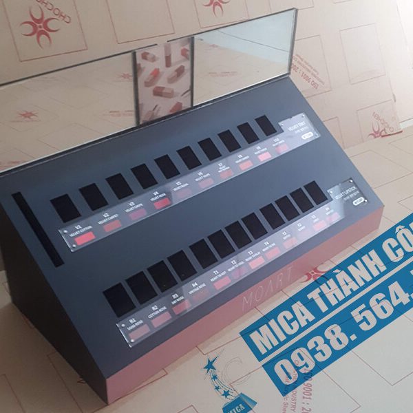 Kệ mica đựng Mỹ Phẩm