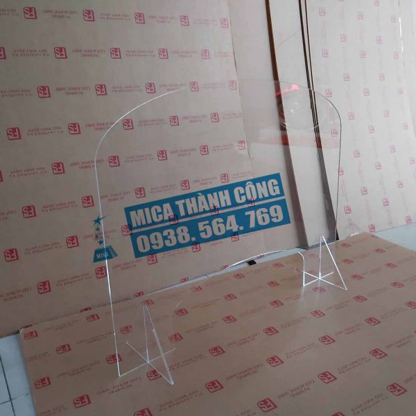 Tấm chắn giọt bắn mica để bàn