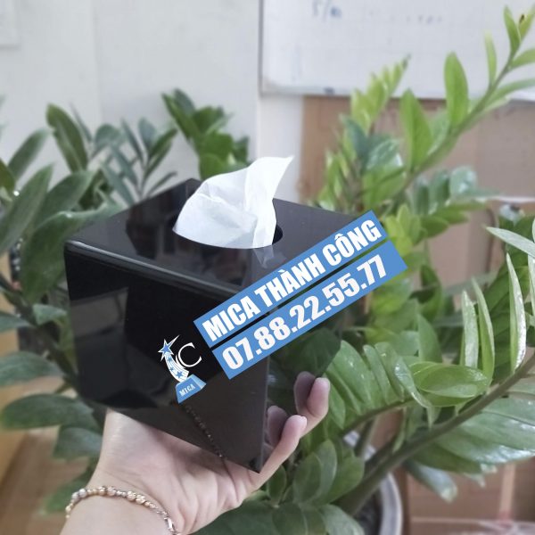 Hộp khăn giấy bằng mica