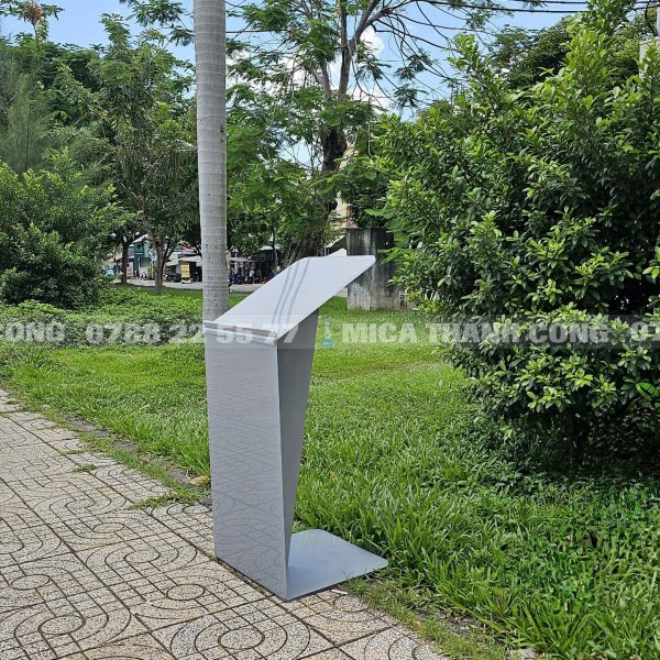Bục phát biểu Mica