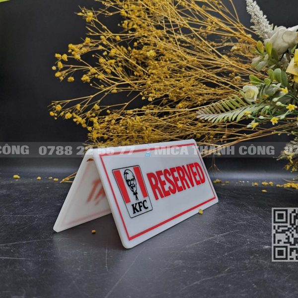 Thẻ bàn đã đặt trước
